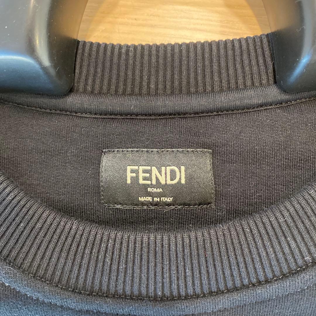 美品 Fendi ブラック アートマルチワッペンスウェット 刺繍 - メルカリ