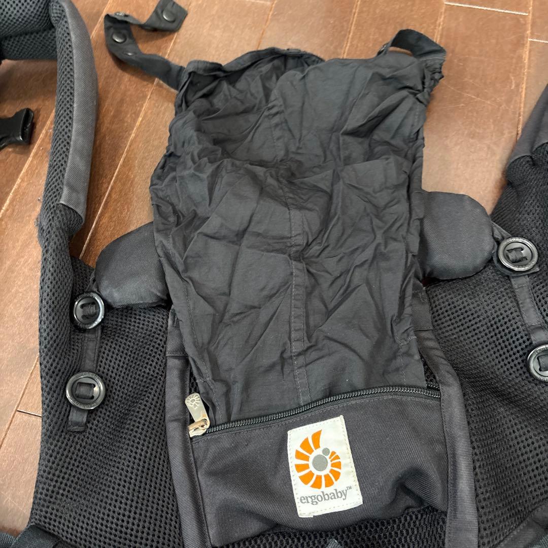 ergobaby ブラック 抱っこ紐 - メルカリ