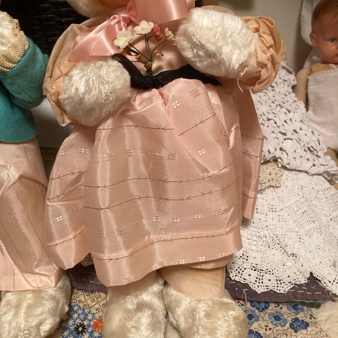 ガンドラバーフェイスバニー1体のみ 右側のバニーはsoldです。