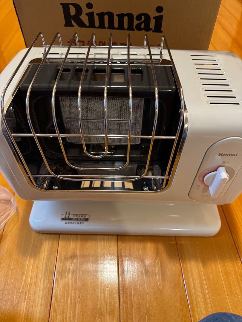 美品 Rinnai リンナイ ガス赤外線ストーブ R-483PMSⅢ 都市ガス リンナイ（Rinnai） ガス赤外線ストーブ R-483PMS3 都市ガス12A・13A