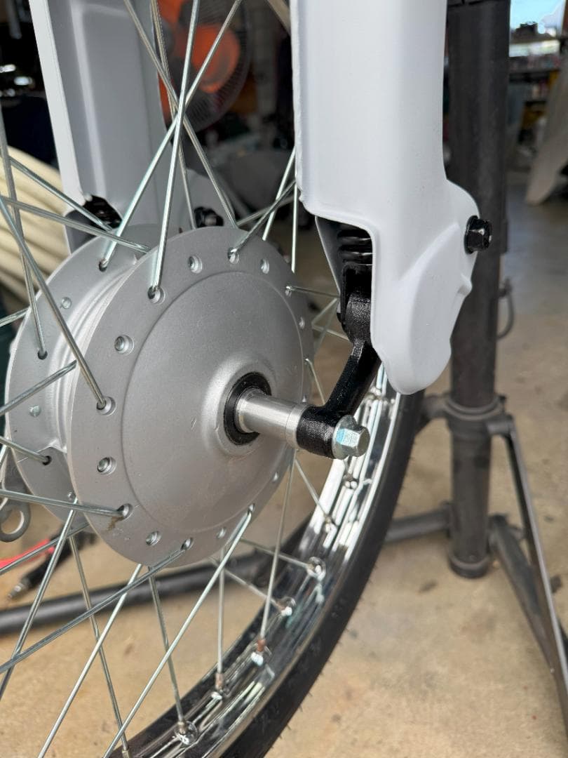 健*郎様 スーパーカブ ワイドフロントフォーク 純正ハブ対応 フル