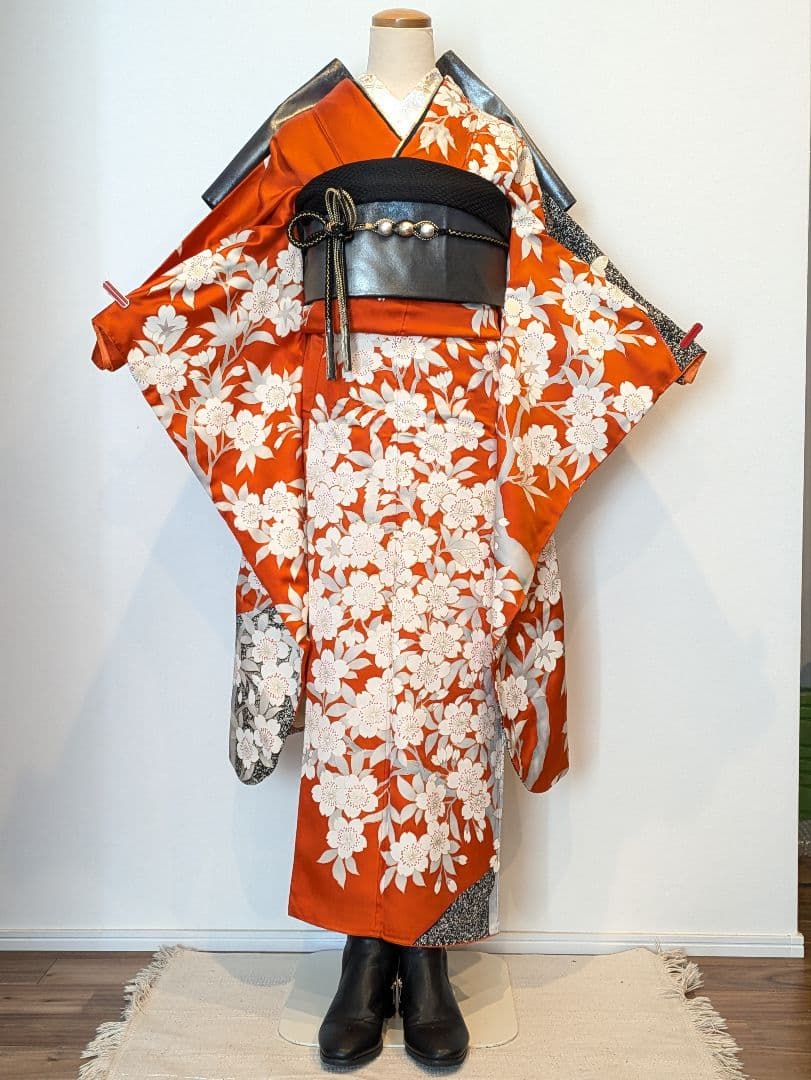 振袖フルセット 身丈156裄65 金彩 赤茶 グレー 金駒刺繍 逸品 - メルカリ