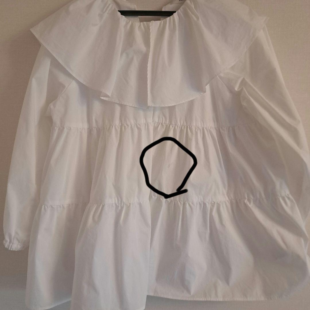 yori フリル付きホワイトシャツ - メルカリ