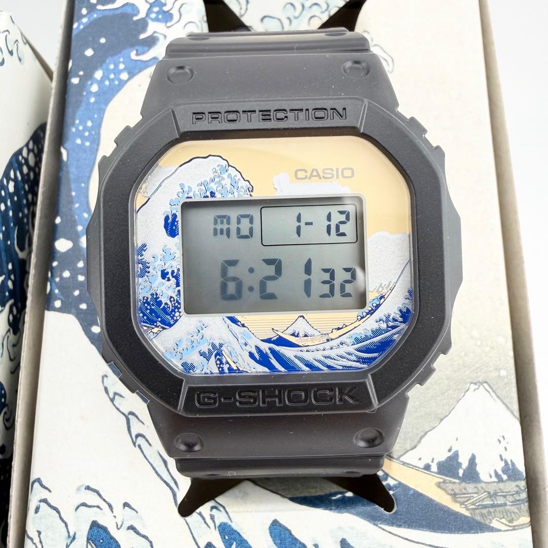 美品 カシオ ジーショック 葛飾北斎コラボ ブラック メンズ クォーツ 腕時計 Gショック】葛飾北斎 / 神奈川沖浪裏 / DW-5600KHK24-1JR – GQ SHOP