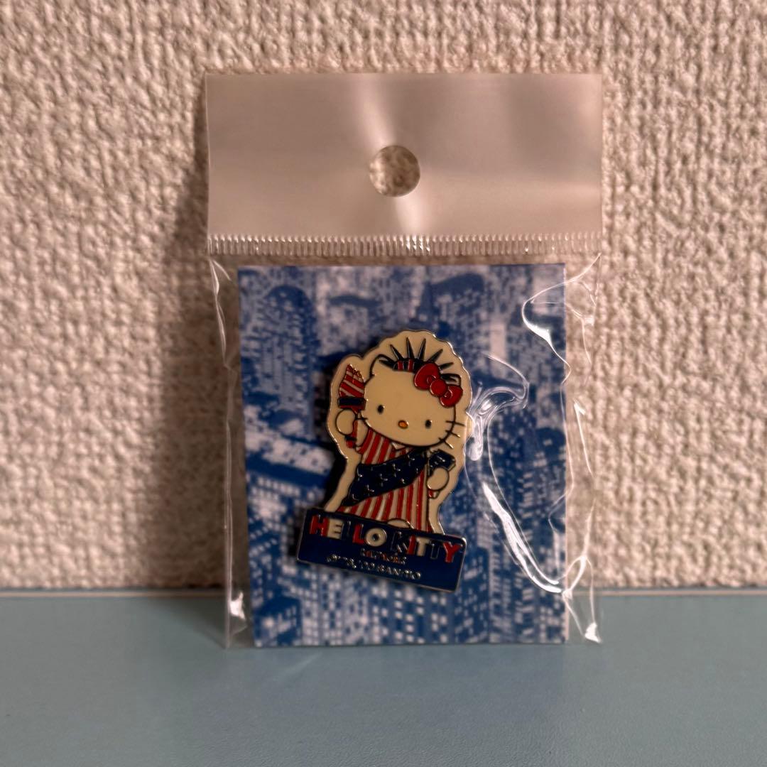 超レア！希少！アメリカ ニューヨーク限定！ハローキティピンバッジ3点