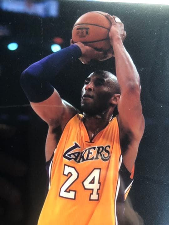 NBA コービー・ブラウン 直筆サインPhoto レイカーズ - メルカリ