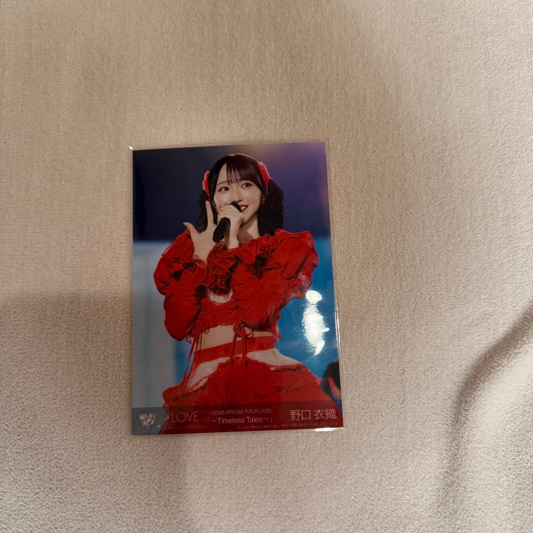 LOVE ARENA TOUR 2025 野口 衣織 生写真 - メルカリ
