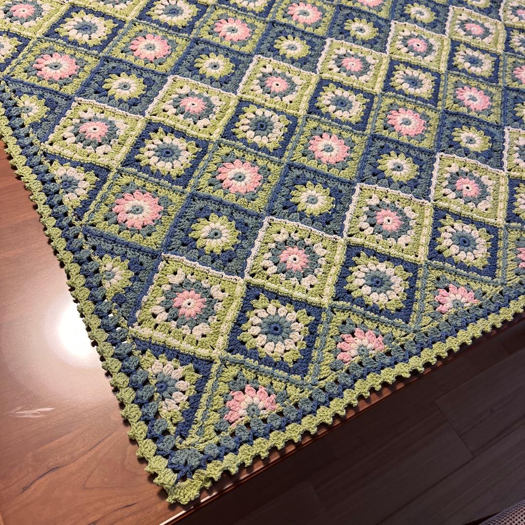 ブランケット〈睡蓮〉』ホビーラホビーレ〜手編み〜マルチカバー