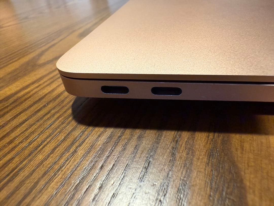 Apple MacBook M1 Air ゴールド UKキーボード