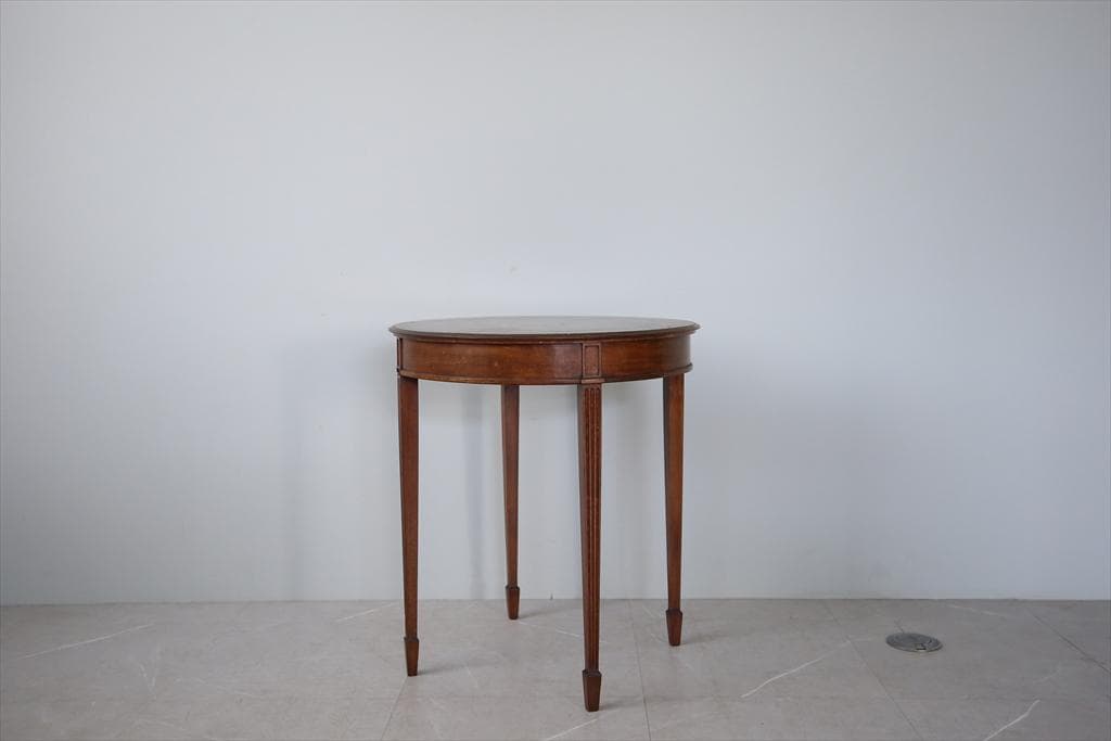 英国アンティーク木製サイドテーブル/オケージョナル机/飾り棚/花台(91-12) 英国アンティークのオケージョナルテーブル、ウォールナットの木目が