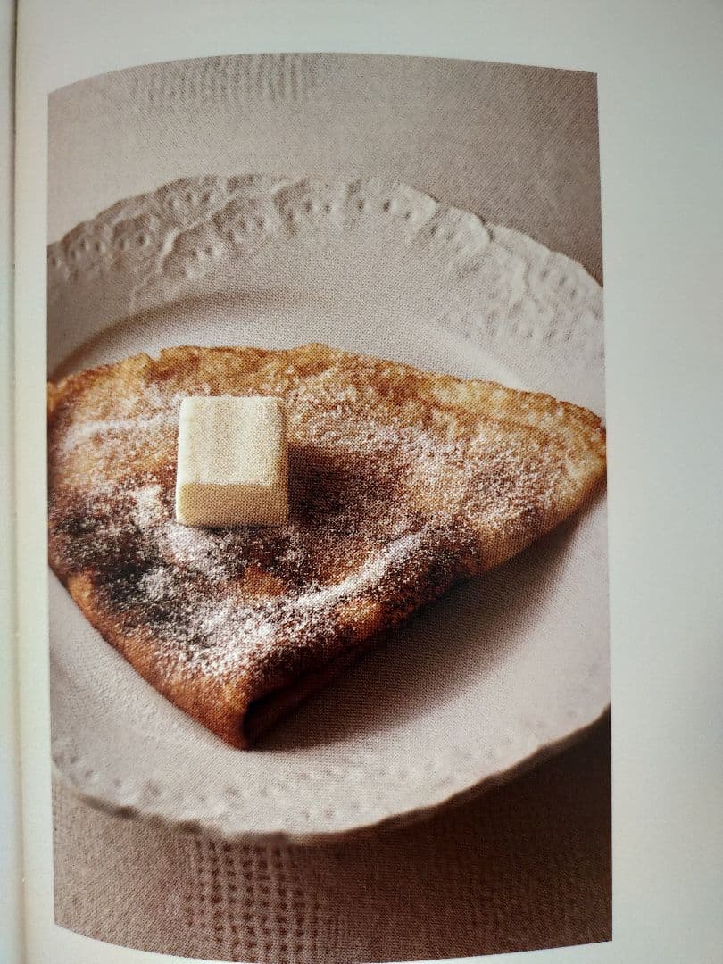 オーボンヴュータン」河田勝彦のフランス郷土菓子 : LA BELLE HIS…の