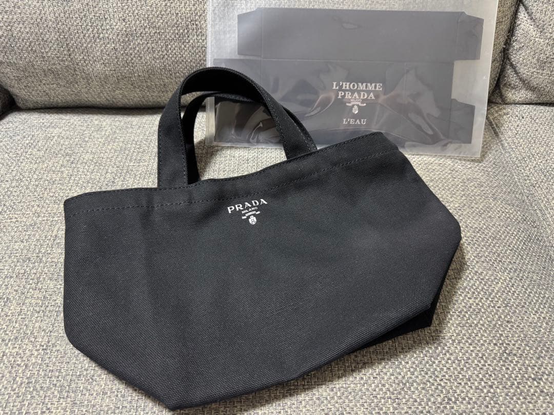PRADA/プラダ ノベルティ ミニ トートバッグ ブラック 極美品 - メルカリ