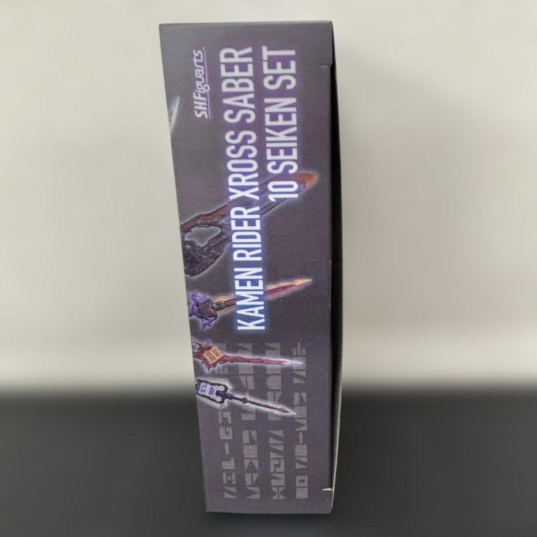 S.H.Figuarts　仮面ライダークロスセイバー 10聖剣セット　フィギュア
