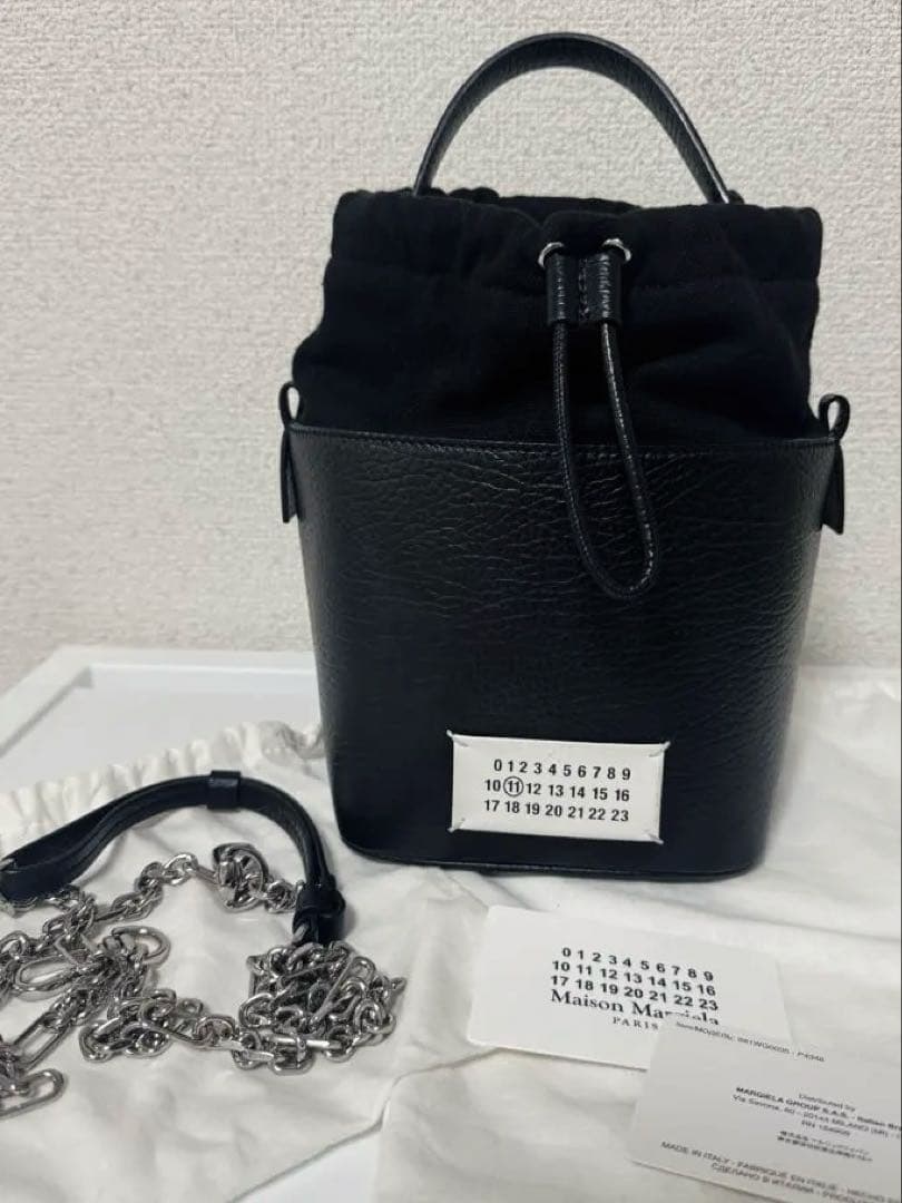 45rpm 蹄鉄モチーフ ブローチ 新品の通販はau PAY マーケット - 輸入