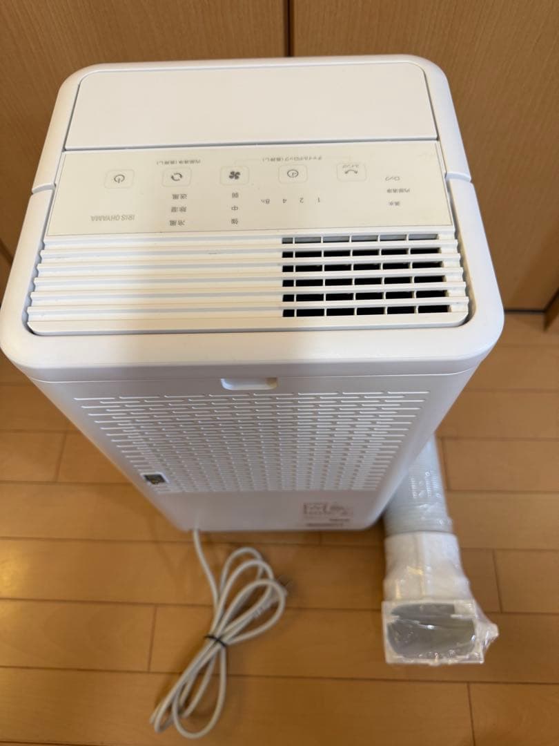 【美品】アイリスオーヤマ ICA-0301G コンパクトクーラー 2023年製 アイリスオーヤマ ICA-0301G コンパクトクーラー ホワイト ICA0301G