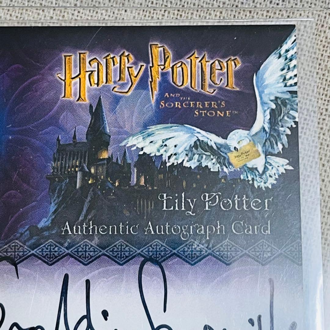 ハリーポッターと賢者の石 リリー・ポッター サインカード - メルカリ