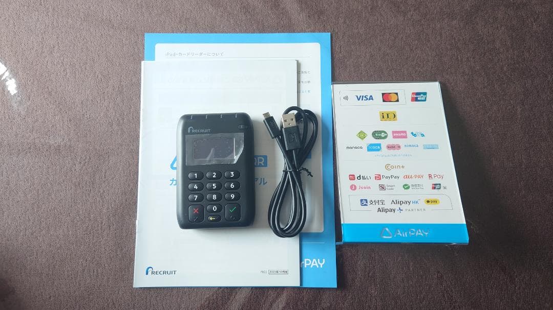 新品未使用・付属品有】Airペイ エアペイ リクルート カードリーダー