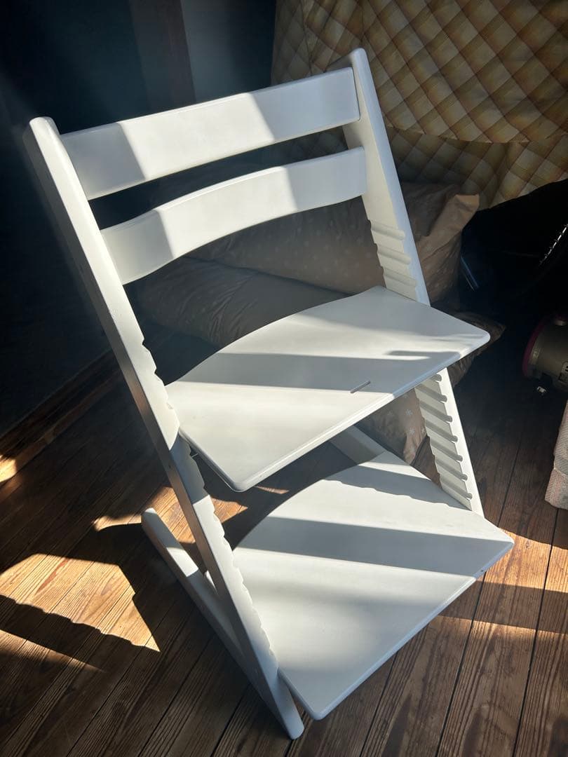 ストッケ　ホワイト ベビーチェア Amazon | Stokke(ストッケ)【公式】トリップトラップ ベビーチェア
