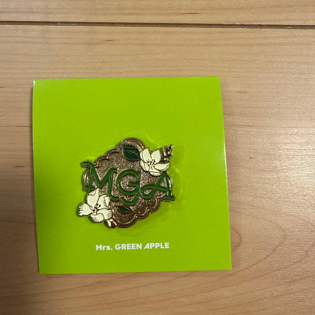 Mrs. GREEN APPLE ピンバッジ - メルカリ