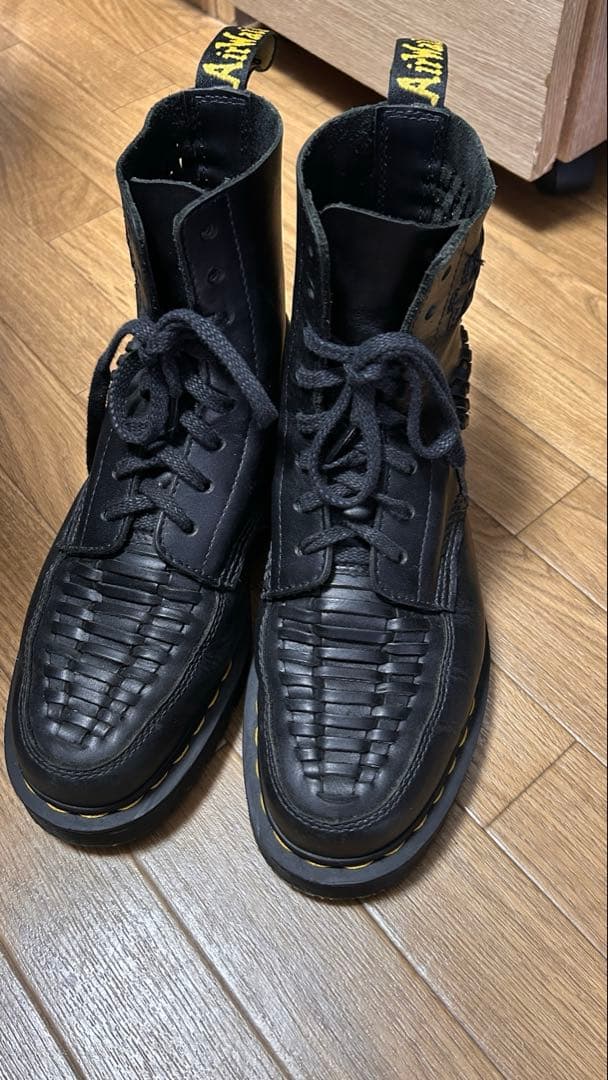 Dr. Martens ブラック編み込みブーツ 楽天市場】Dr.Martens ドクターマーチン Jadon Iii Black Pisa 8ホール