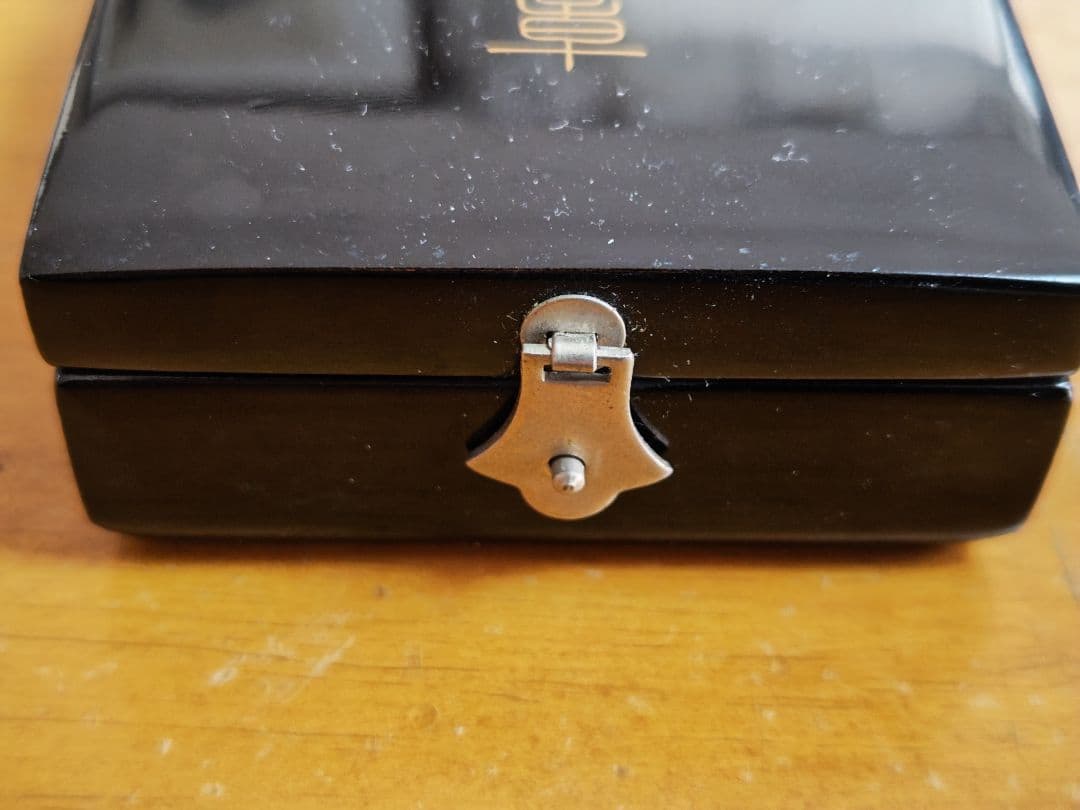 ○日本国 ○ 勲四等瑞宝章 勲章 略綬 共箱付 - その他アウトレット 価格