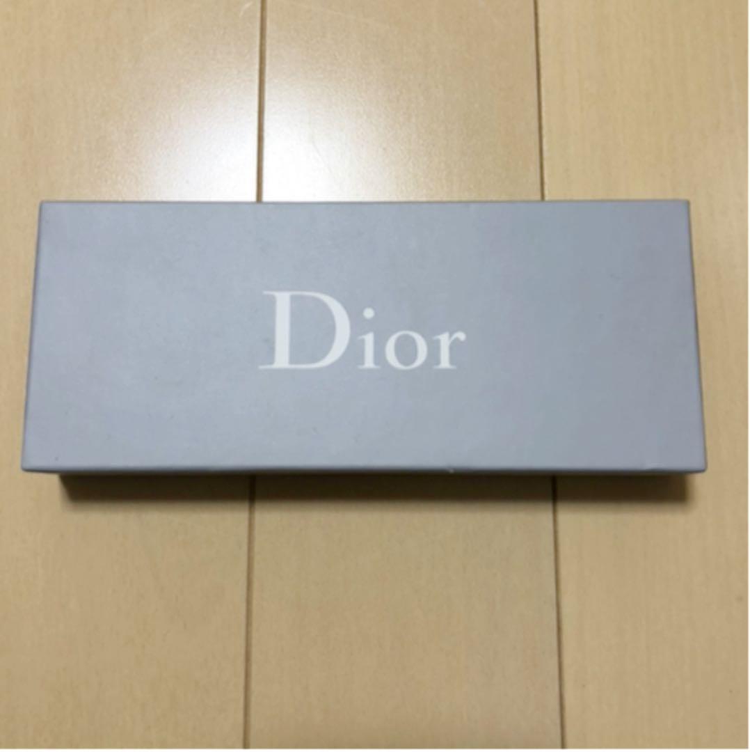 ディオールパレット✳︎アーティストパレット 2023xmas-0905-11-11-1-640x640.jpg