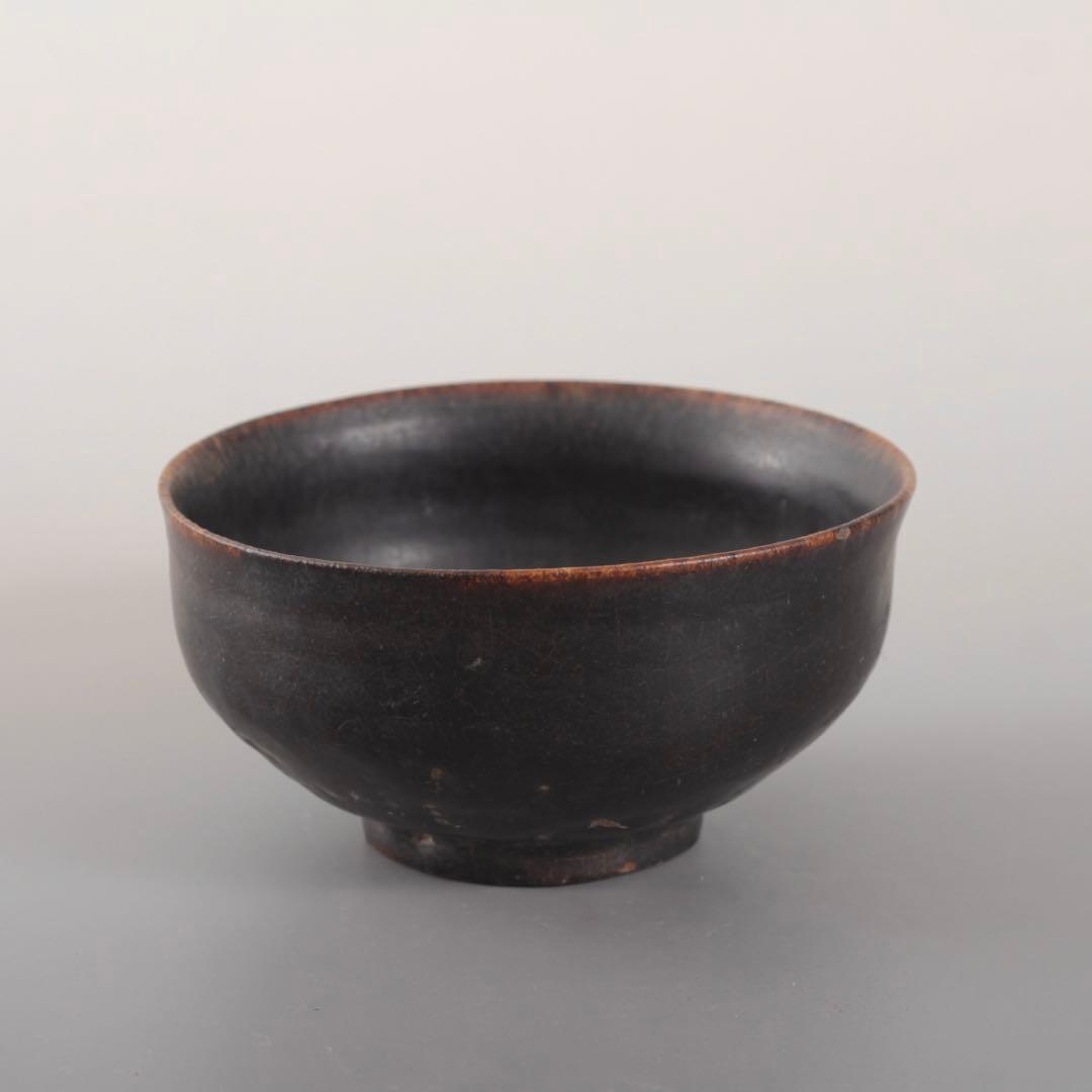 李朝 黒高麗 黒釉 茶碗 茶道具 朝鮮美術 古美術 古道具 黒釉茶碗 高麗～李朝時代 黒高麗 茶道具 黒釉茶碗 抹茶碗 朝鮮古陶磁 - メルカリ