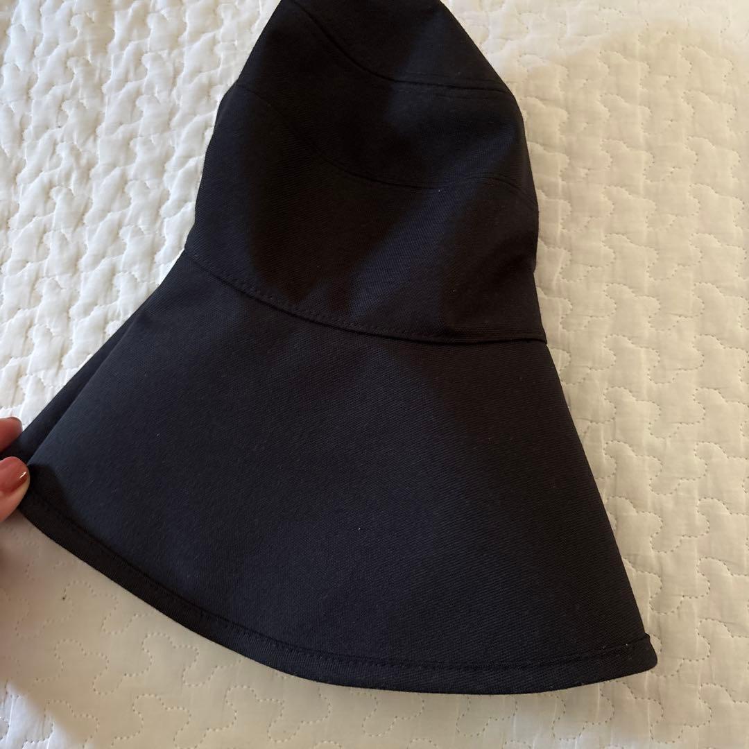 試着のみ サンバリア100 ナチュラルハット ブラック Lサイズ 日傘が