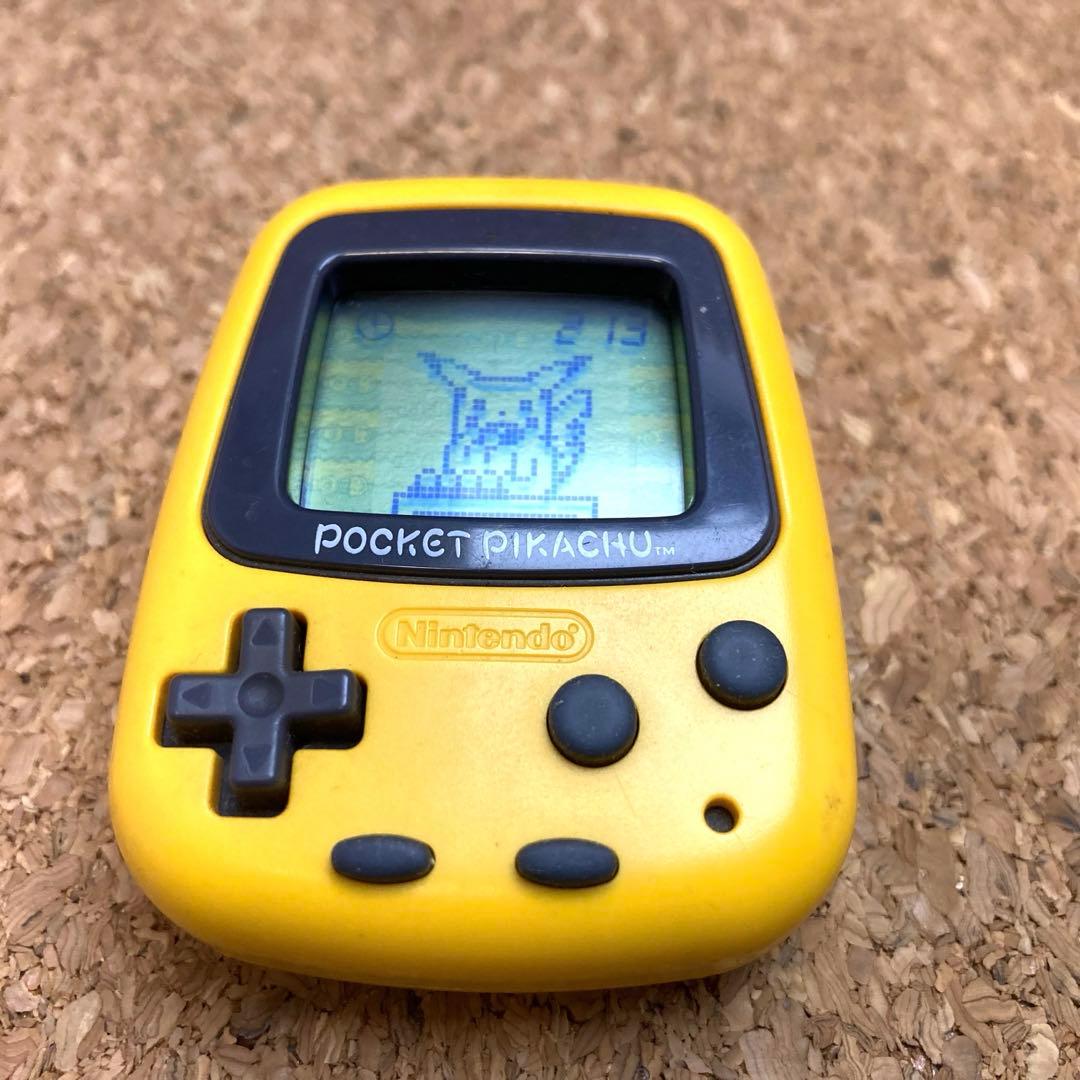 ポケットピカチュウ 万歩計 - メルカリ