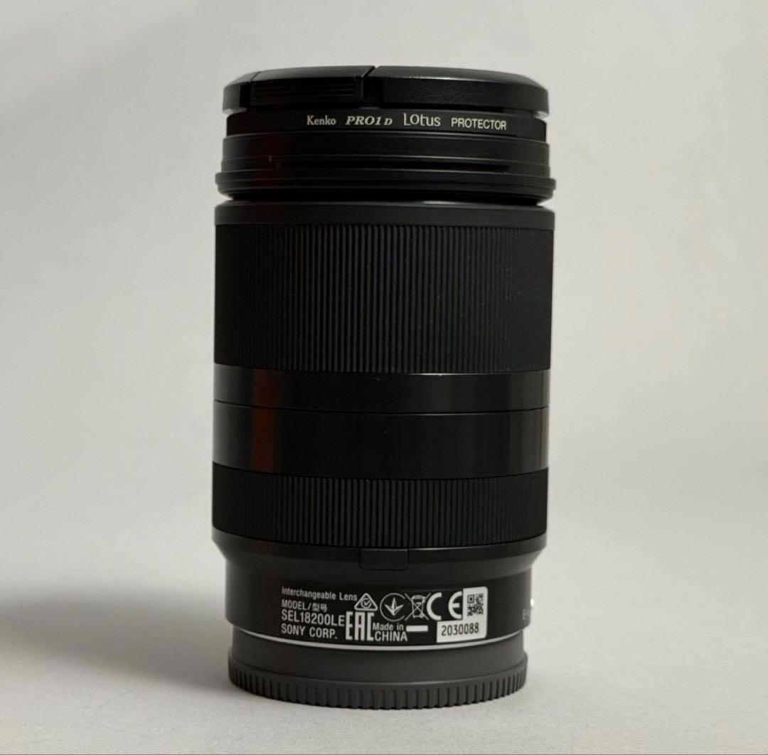 E 18-200mm F3.5-6.3 OSS LEレンズ