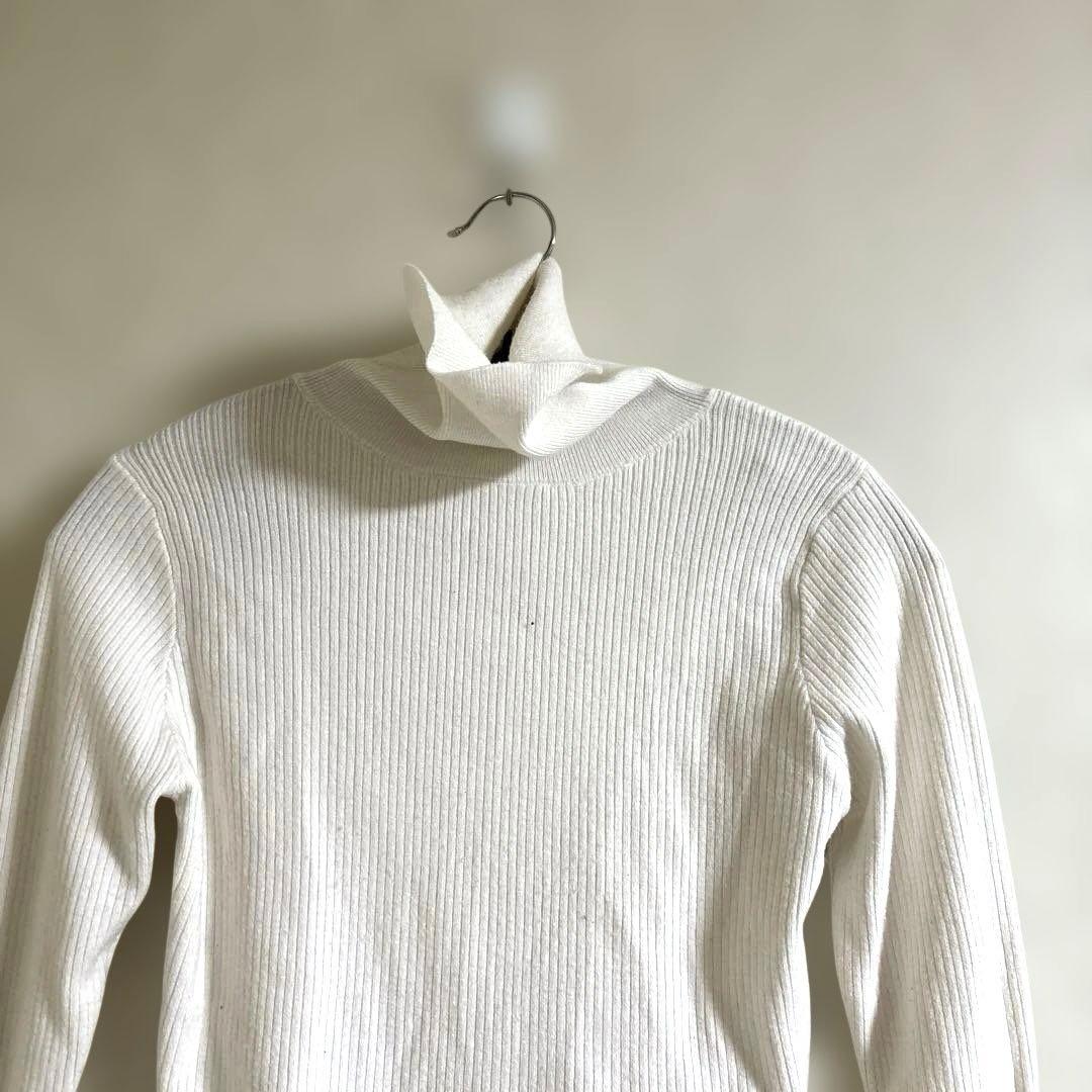 リブ編みホワイトハイネックセーター良好一点限り限定品最後の一点早い