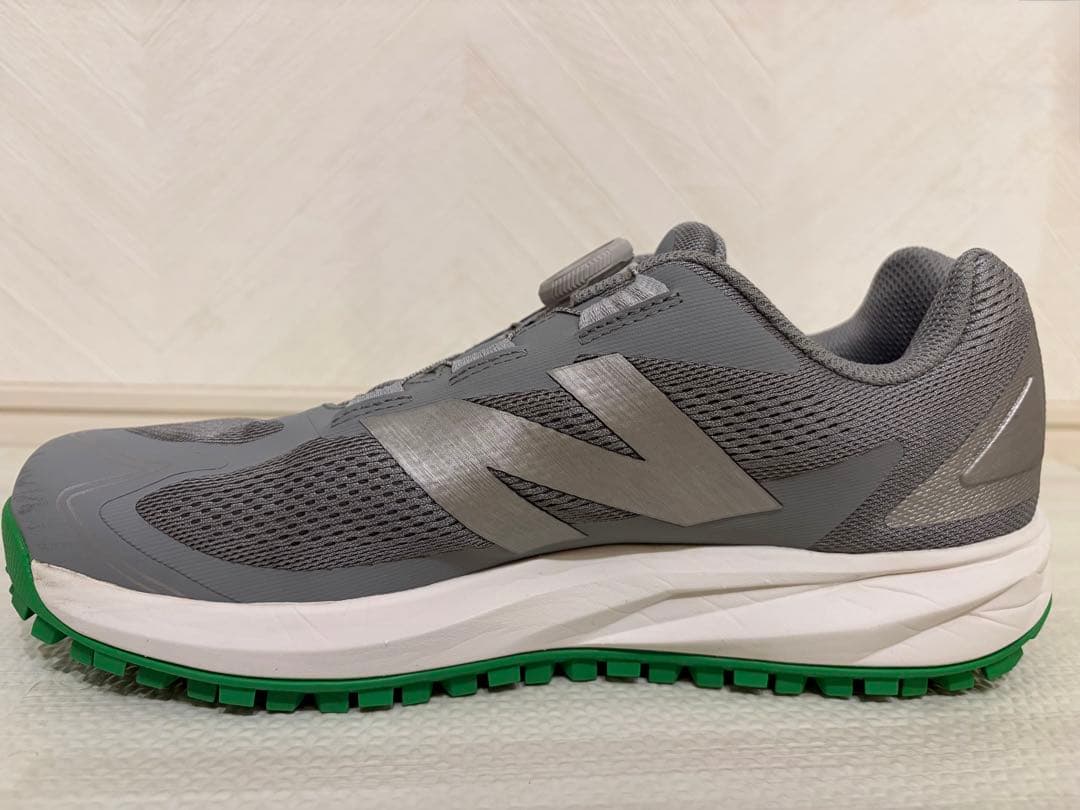 ニューバランス ゴルフ フューエルセル 1001 v5 ボア　【27.5cm】