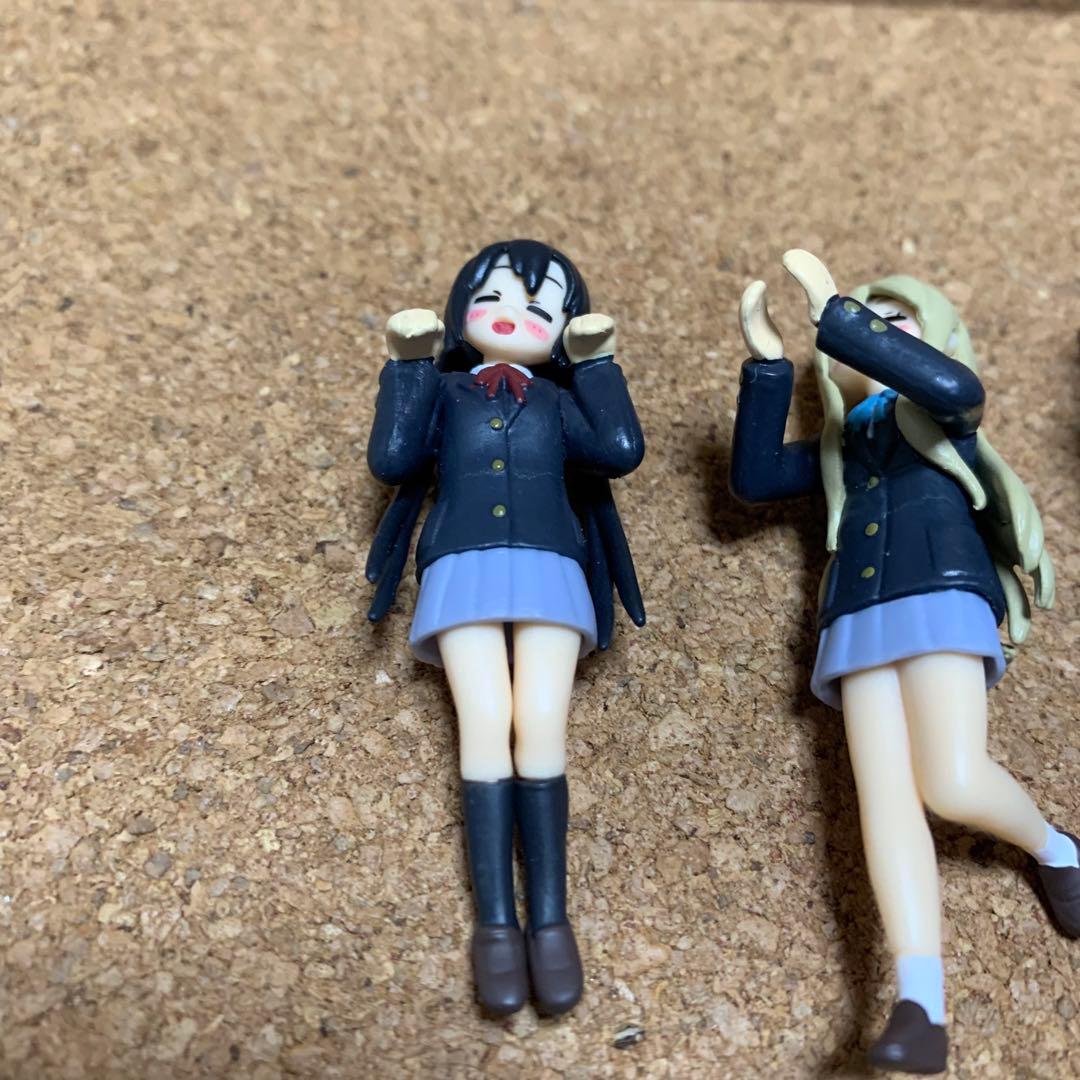 ティータイムのけいおん フチ子 - メルカリ