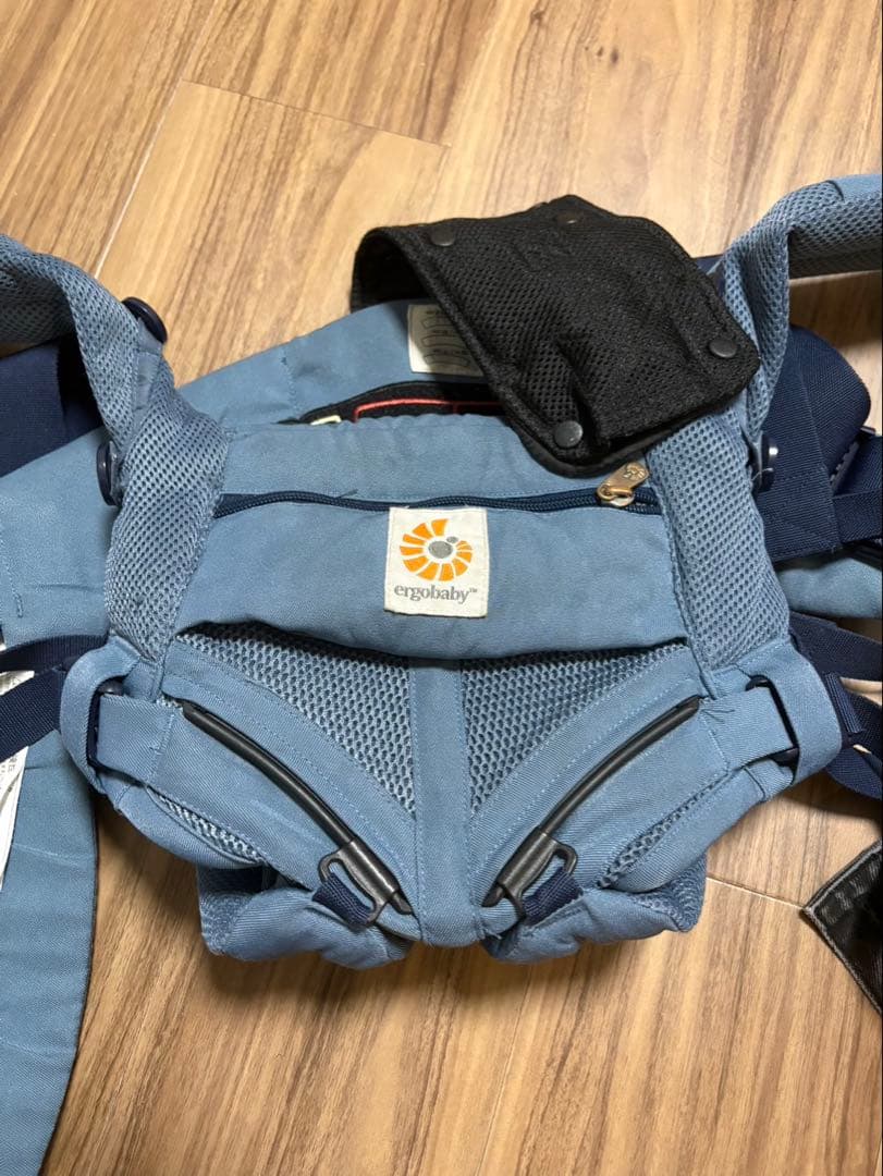 希少カラー✨ エルゴベビー 抱っこ紐 ブルー エルゴベビー 抱っこ紐