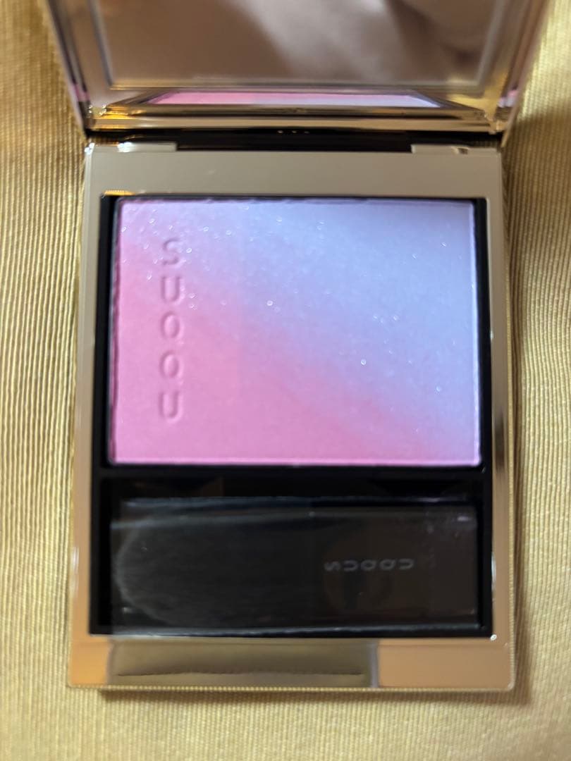 スック　SUQQU ブラーリング カラー ブラッシュ 113 冬織 限定色　新品 SUQQU ブラーリング カラー ブラッシュ 113 冬織 限定 スック チーク