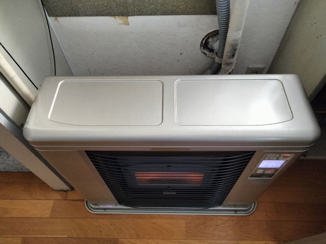 札幌発サンポットFF石油ストーブゼータス！品番「FFR‐703SX」14年式