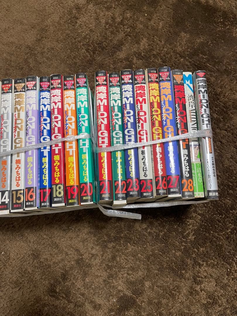 湾岸ミッドナイト 28巻 オマケ2巻付き　24巻抜け12巻ダブり