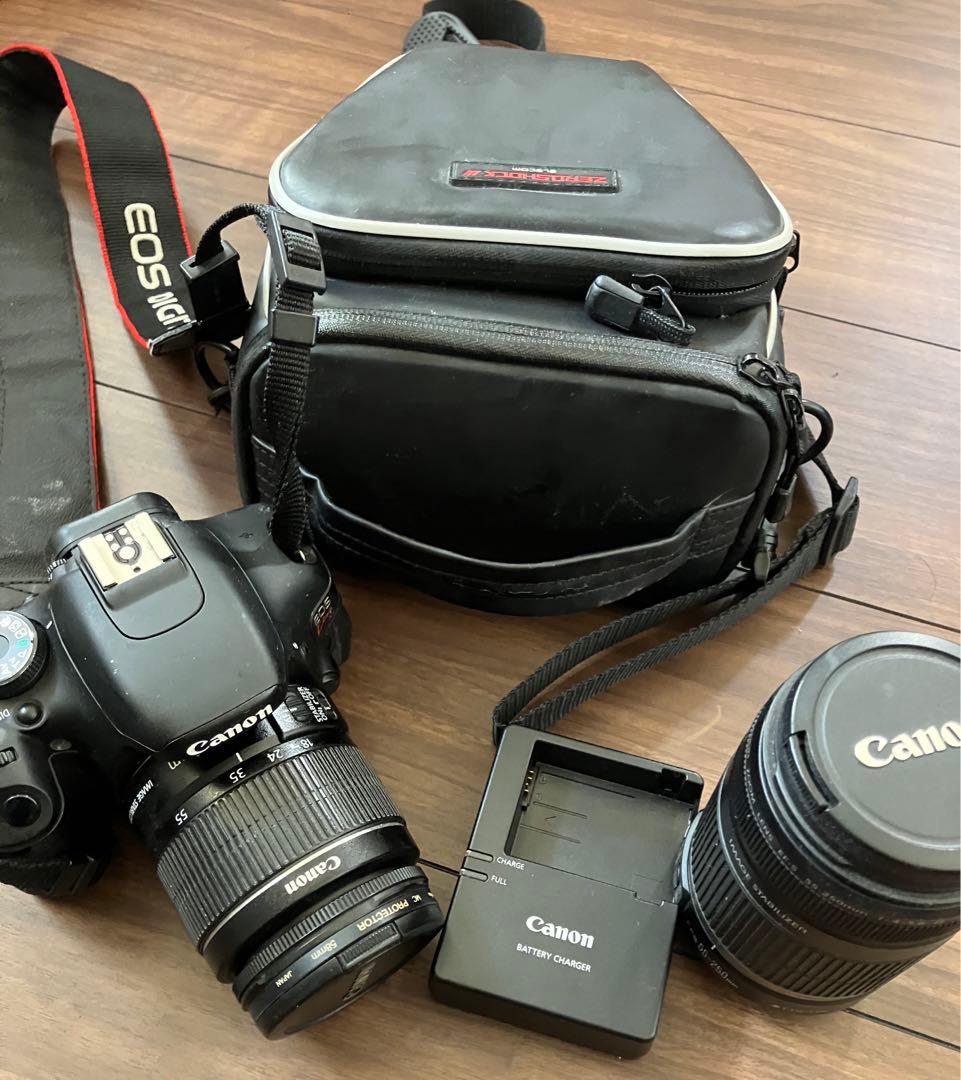 Canon 一眼レフカメラ　望遠レンズ　バック　セット カメラバッグ（一眼レフカメラ・ショルダーベルト・ベルトループ内蔵