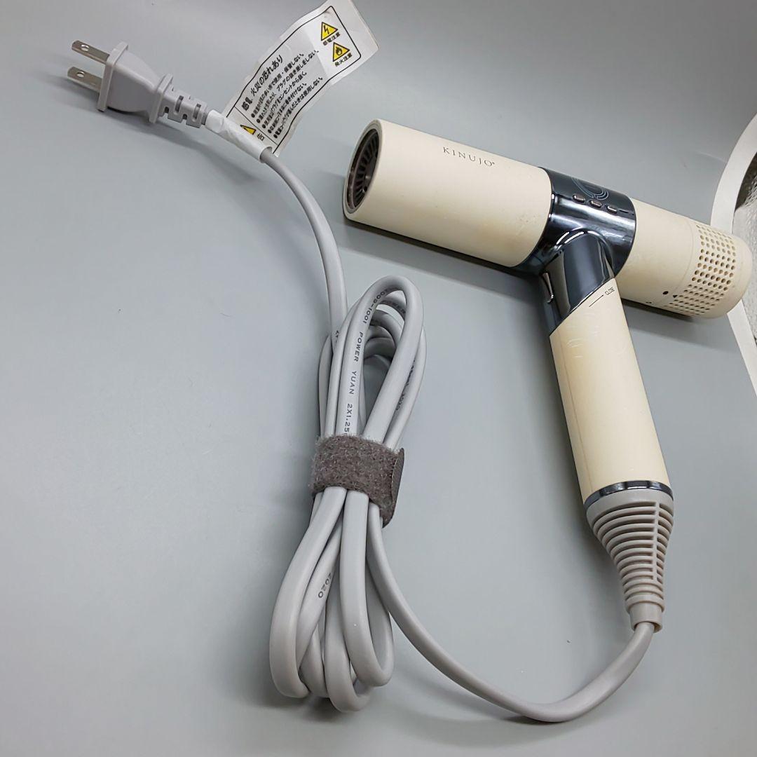 絹女ドライヤー　キヌジョ　KINUJO ヘアドライヤー《正規品》331