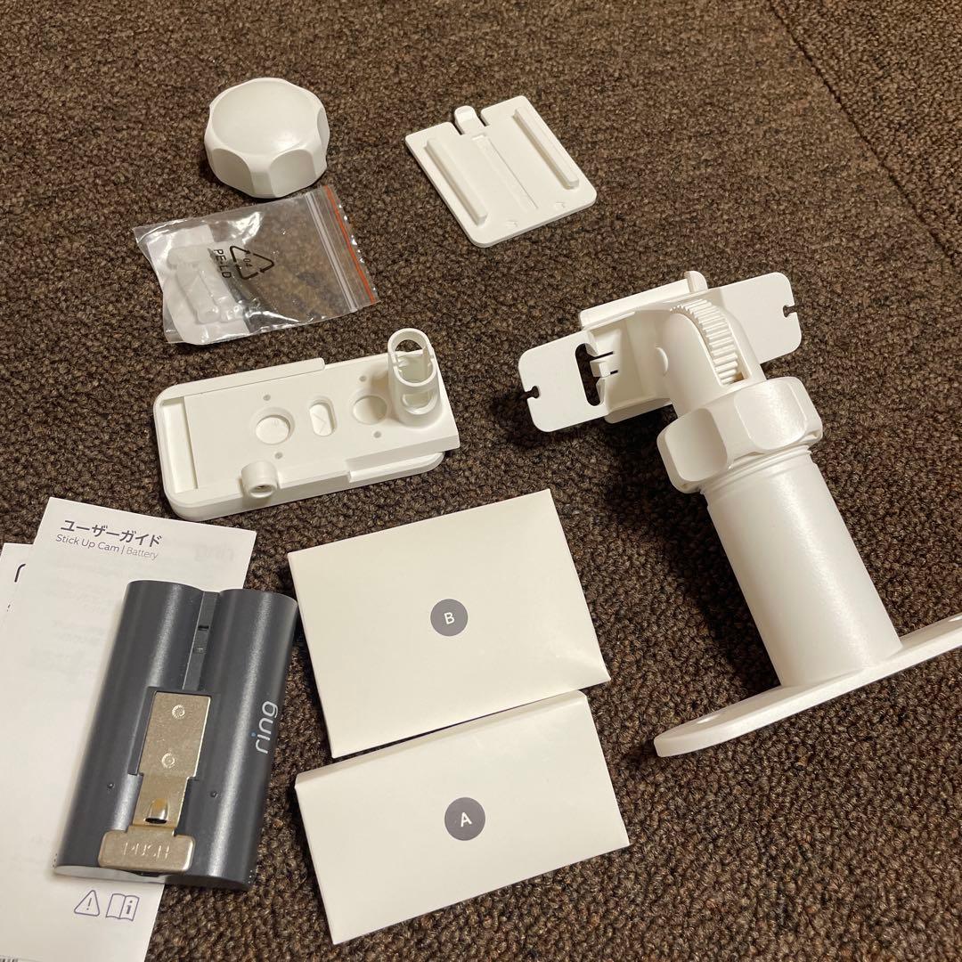 Ring 屋外用センサーライト付セキュリティカメラ+バッテリー+ソーラー