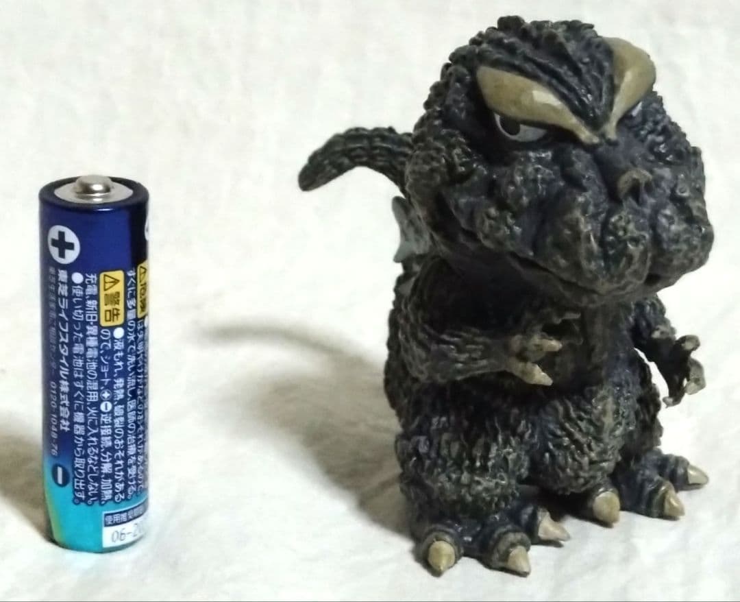 ゴジラ　デフォルメ　フィギュア　　D 映画「ゴジラ-1.0」より「ゴジラ(2023)」がデフォルメフィギュア化！劇