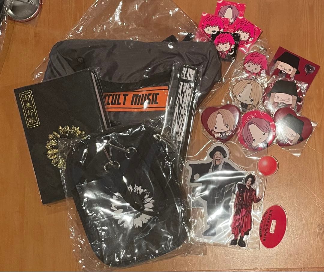 DEZERTグッズ DEZERT SPECIAL LIVE 2023 -DEZERT- LIVE GOODS情報！｜ DEZERT