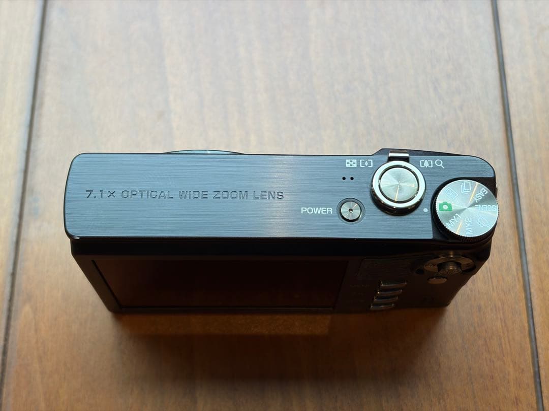 美品・付属品完備】動作確認済み RICOH CX1 ブラック 予備