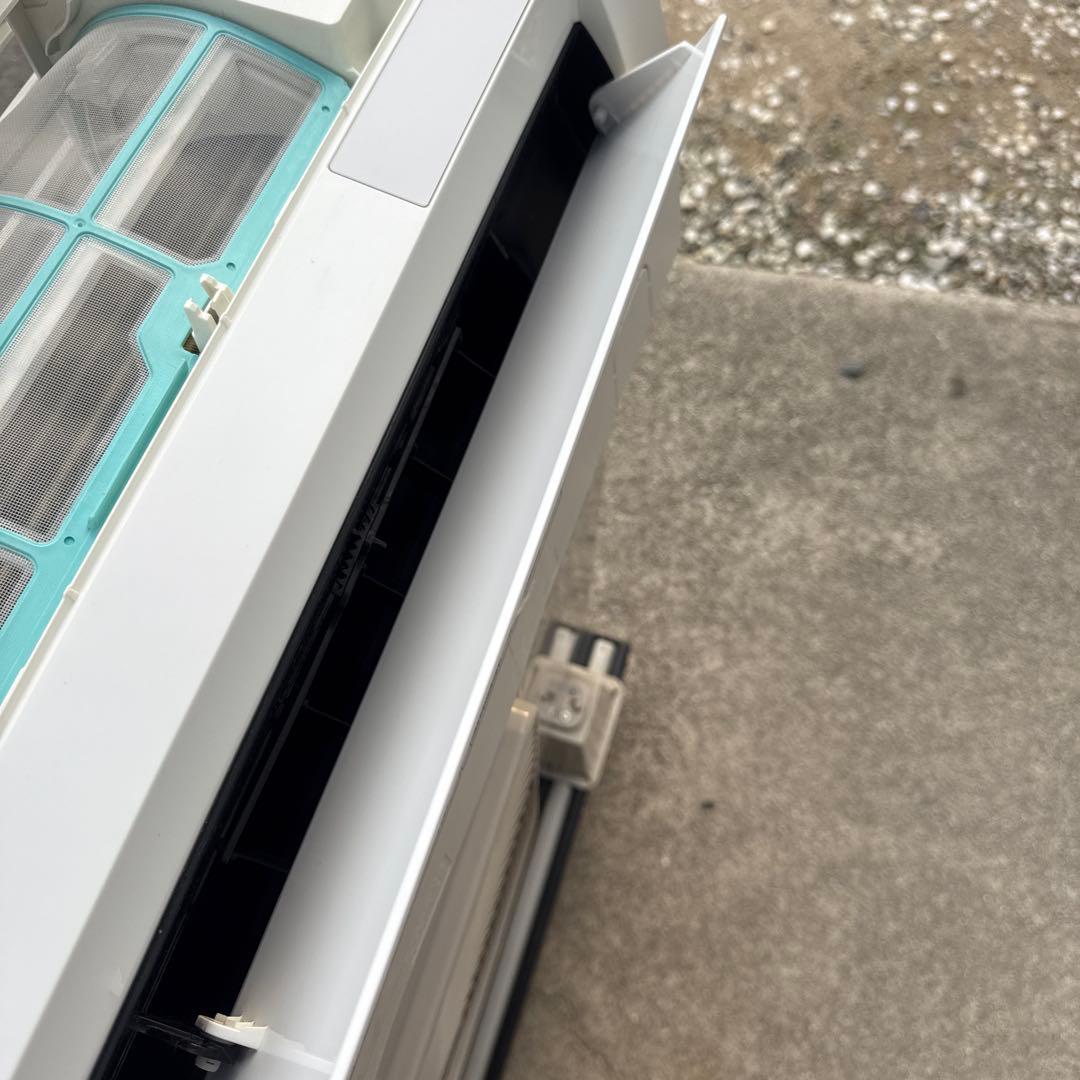 TOSHIBA 2.2kW 6畳 ルームエアコン RAS-G221M