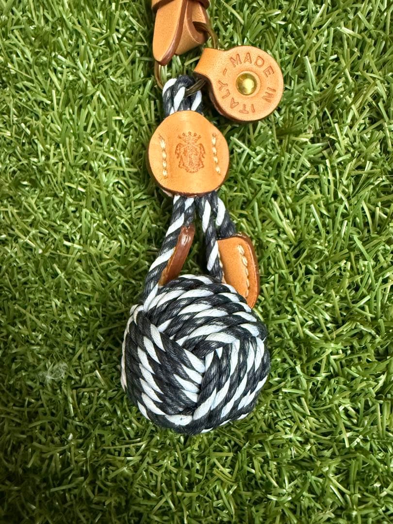 新品！未使用 限定モデルフェリージキーリング 9172/ZC+A - メルカリ