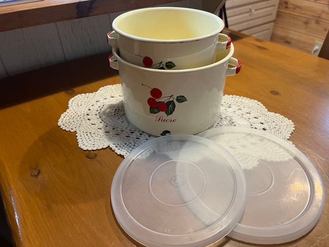 さくぱるさん専用チェリー柄ホーロー♪保存容器2個セット♪マニー風