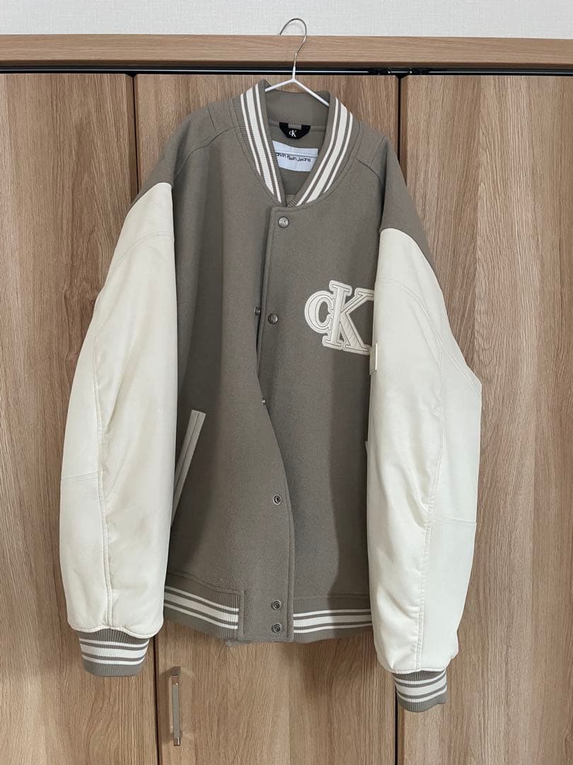 カルバンクライン スタジャン ボンバージャケット XL 年末年始セール