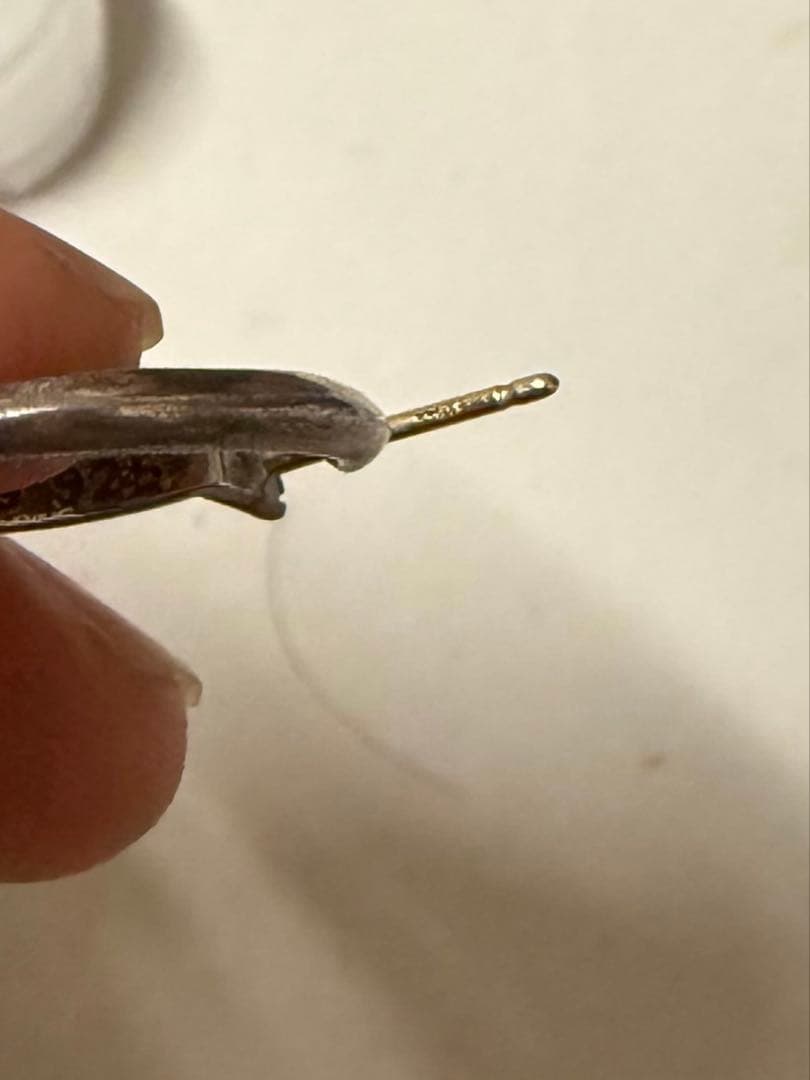 訳アリ早い者勝ち」 クロムハーツ タイニーCHクロス ピアス - メルカリ