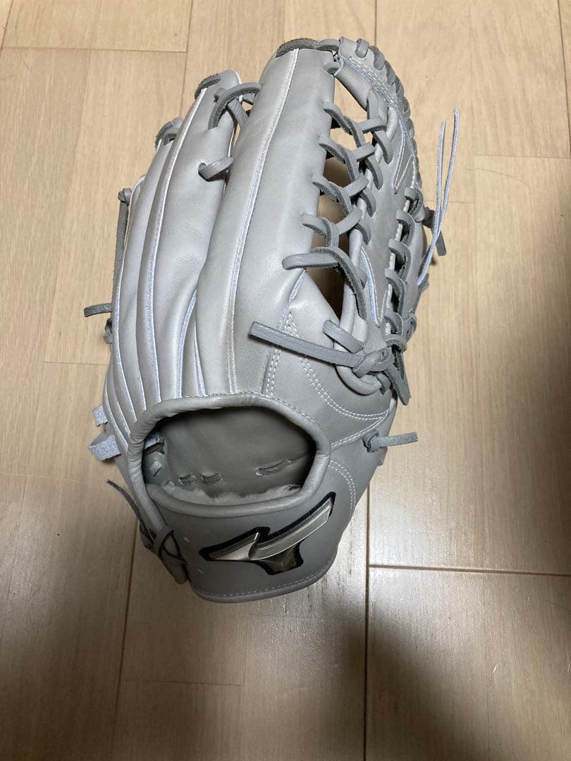 さ*る様 ミズノプロ A51 軟式グローブ グレー外野用イチローモデル Amazon | 即日出荷 BSS限定 ミズノプロ 野球用 軟式用 グラブ外野用