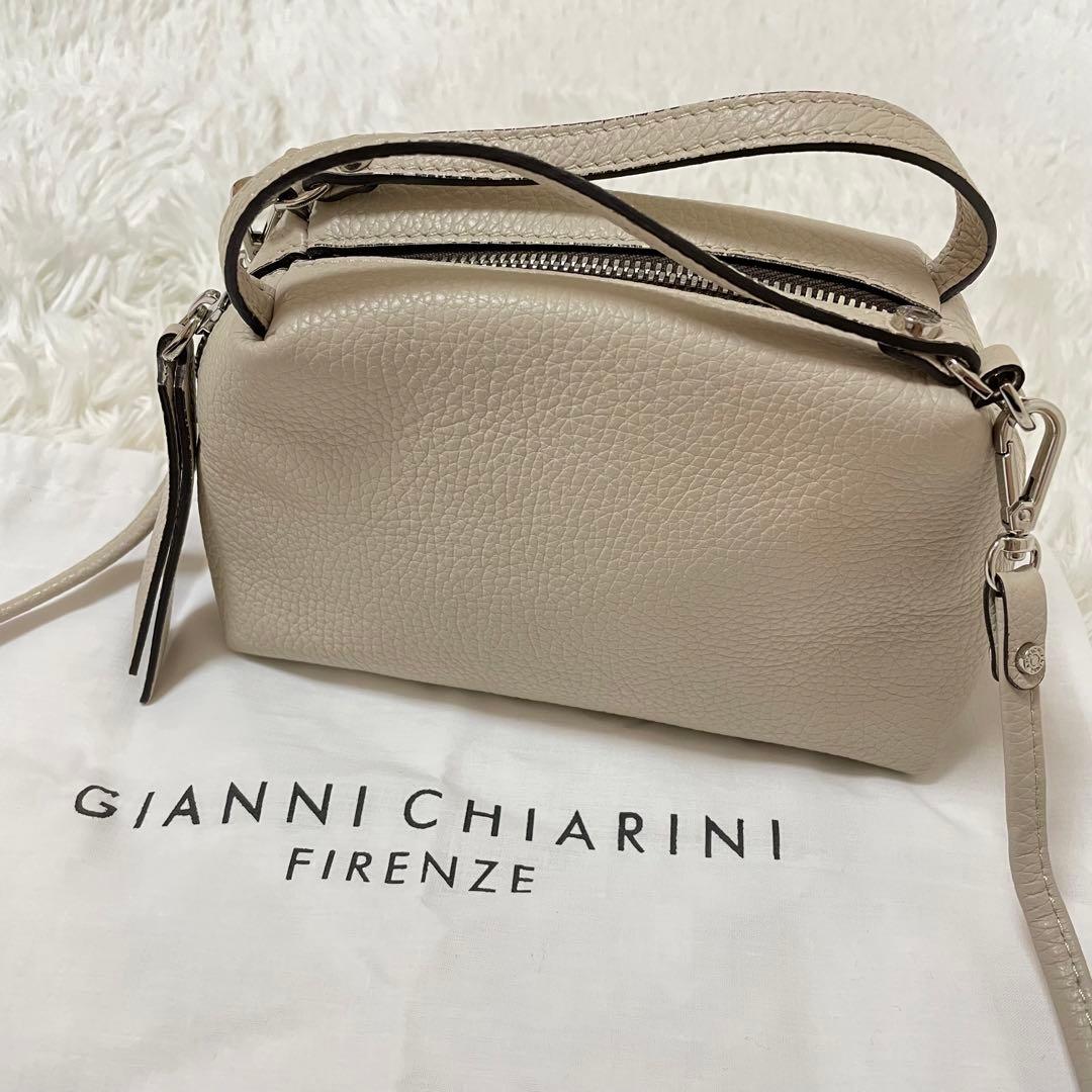 美品♡Gianni Chiarini ジャンニキャリーニ アリファS グレージュ
